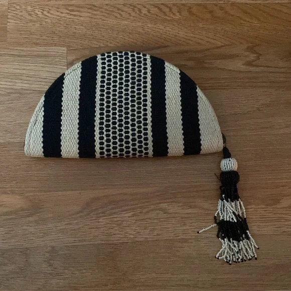 Tan & Black Clutch Bag - Picture 2 of 4